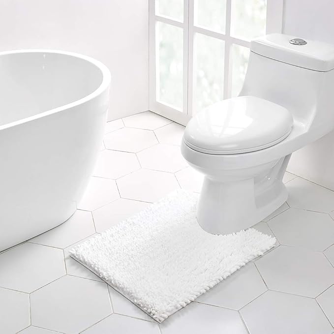 Walensee Bathroom Rug 2 Pieces Set Non Slip Bath Mat (20"x32" Plus 20"x24" U White) Water Absorbent Super Soft Shaggy Chenille Machine Washable Dry Extra Thick Perfect Carpet for Shower Floor