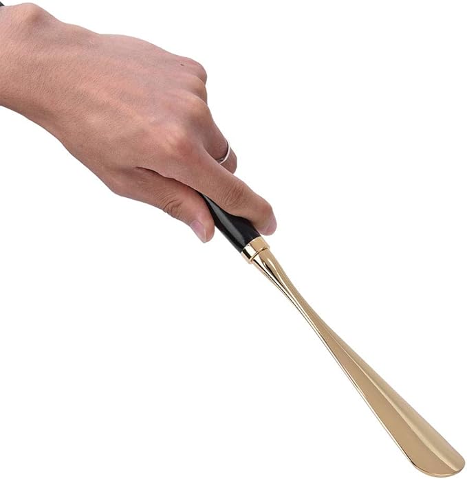 Shoe Horn, Long Handled Metal Lion Head Shoe Lifter with Non-Slip Handle, Beech Wood and Brass, 49cm for Men and Women
