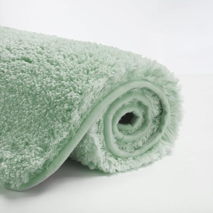 Suchtale Bathroom Rug, 20"x32" Pale Green Bath Mat, Non-Slip Shaggy Microfiber Mat for Bathroom, Soft Water Absorbent & Machine Washable Plush Shower Rug