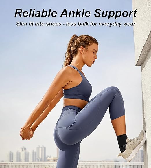 Quick Lace Ankle Brace with Custom Moldable Side Stabilizer Pads, Slim-Fit Adjustable Ankle Support for Men & Women, Ankle Stabilizer for Sprains, Injury Recovery, Running & Sports, M