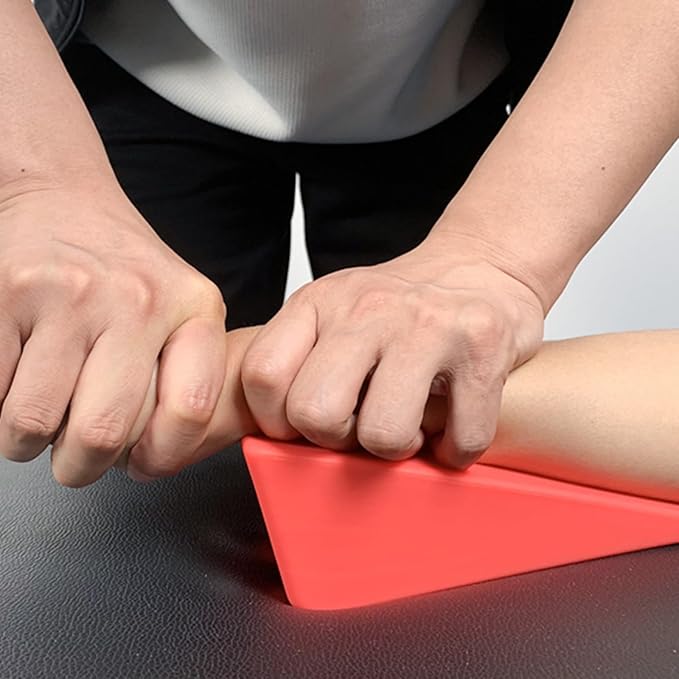 Physical Therapy Wedge Pad OT PT - Sturdy Durable Triangle Wedge for Spinal Discomfort Relax and Massage(red)