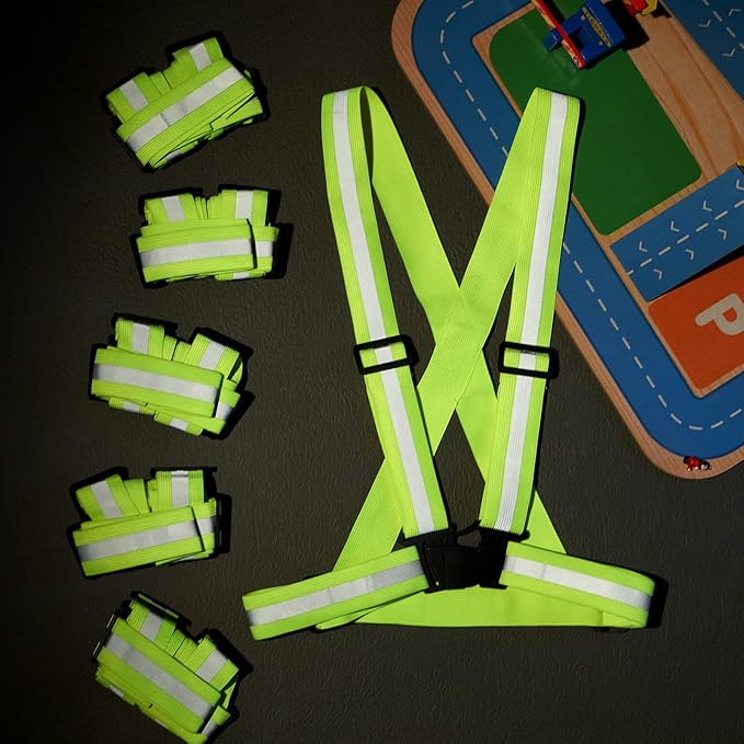 Hercicy 20 Pcs Reflective Vest High Visibility Safety Vests, Adjustable Running Gear Straps Lightweight Reflector for Construction (Yellow)