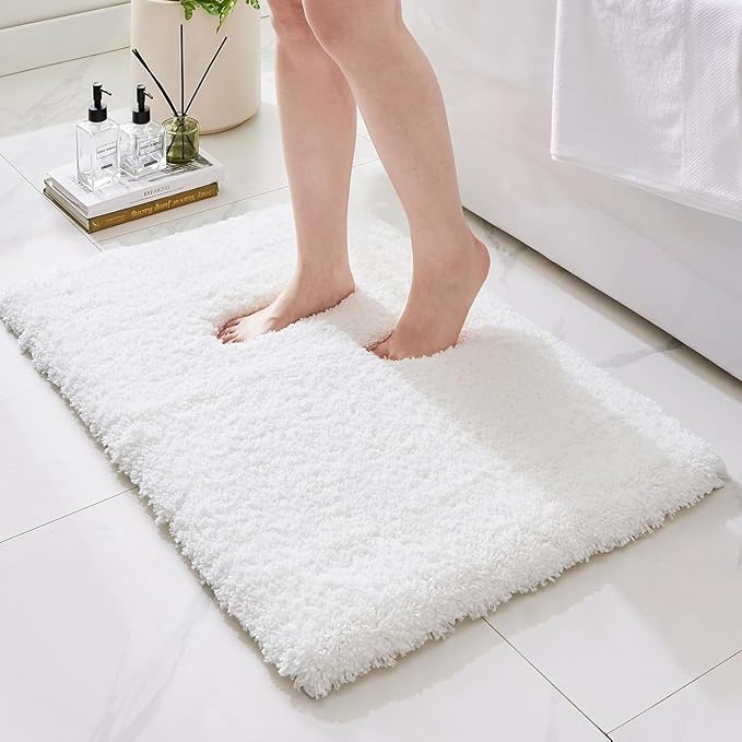 Bathroom Rugs 32x20, Ultra Thick Shaggy Soft Microfiber Absorbent Bath Rug, High Density Foam Latex Non Slip Backing, Machine Washable Bath Mats for Bathroom Floor & Sink, White