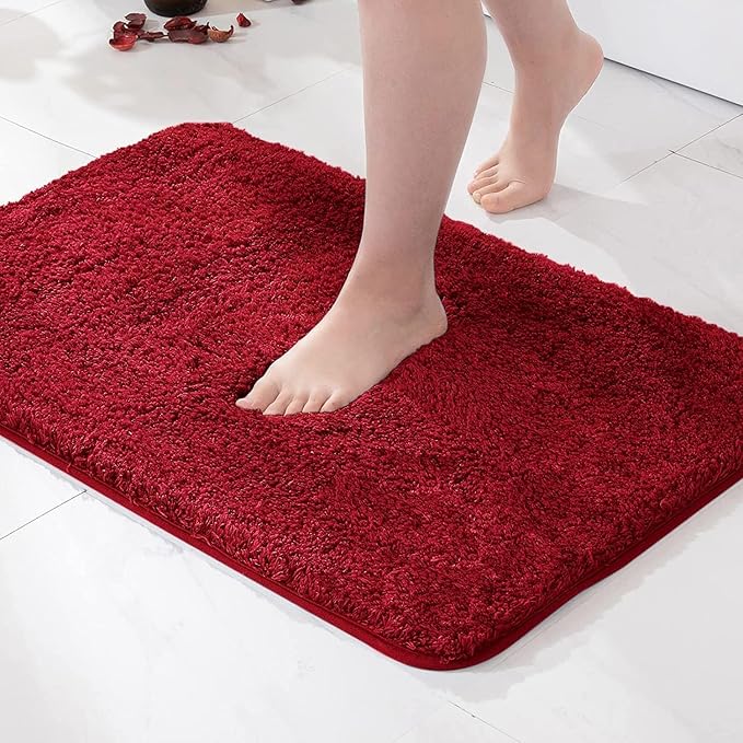 MIULEE Christmas Red Extra Thick Non Slip Bathroom Rug Shaggy Soft Bath Mat Plush Microfiber Absorbent Water for Shower Tub Machine Washable (24x48 Inches)