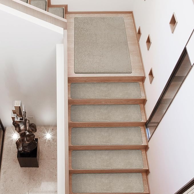 PURE ERA Carpet Stair Treads Ultra Plush 8 x 30 inch Soft Indoor Stair Protectors Pet-Friendly Non-Slip Skid Resistant Tape Free Washable Reusable(7 Pieces,Cream Gray)