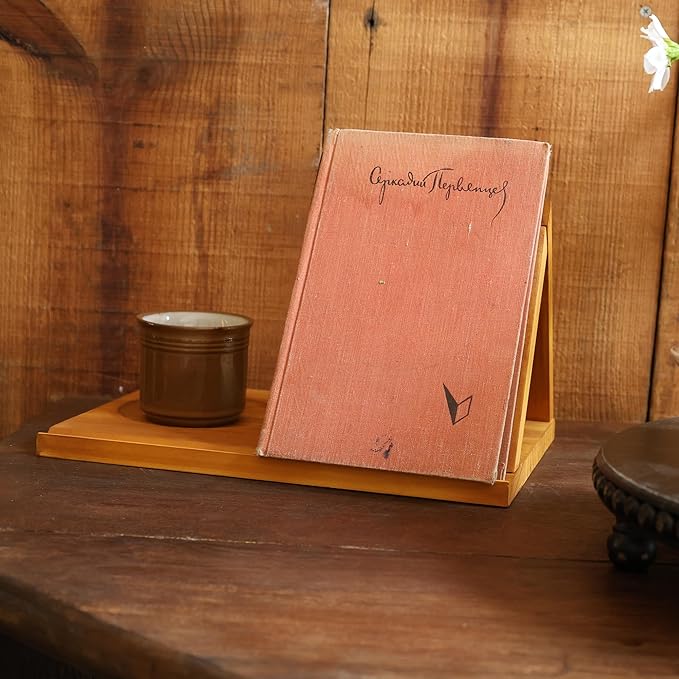 Wooden Triangle Bookmark, Small Bookshelf with Drink Holder, Wood Book Reading Rest with Slotted, Book Corner Display Triangle Book Holder (Brown)