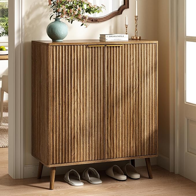 Fluted Shoe Cabinet with Doors, 5-Tier Shoe Storage Cabinet with Adjustable Shelves, Wooden Freestanding Shoe Organizer Shoe Cabinet for Entryway,Hallway,Living Room, Natural Oak