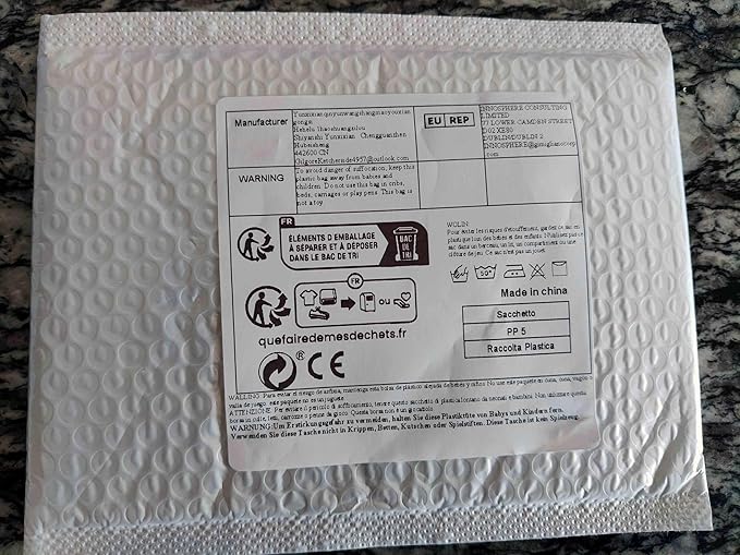 Bath Mat,Ultra Thin Bathroom Runner Rugs,Large Bath Mats for Bathroom,Quick Dry,Non-Slip,Machine Washable,Low Pile,Bath Rug,Shower Outside,Sink,Home Decor Accessories.Beige,1'9"x3'11"（21x47inch）