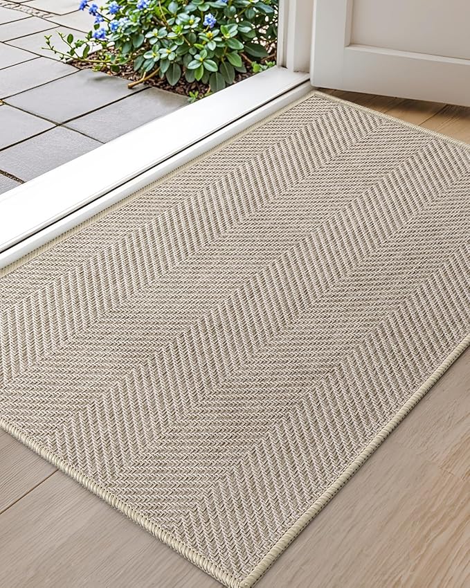 Color&Geometry Warm White Beige Small Ultra Thin Indoor Door Mat 17"x30", Machine Washable Front Door Mat Non Slip, Low Profile Entrance Mat Indoor, Absorbent Carpet for Inside, Entry, Entryway (FOLD)