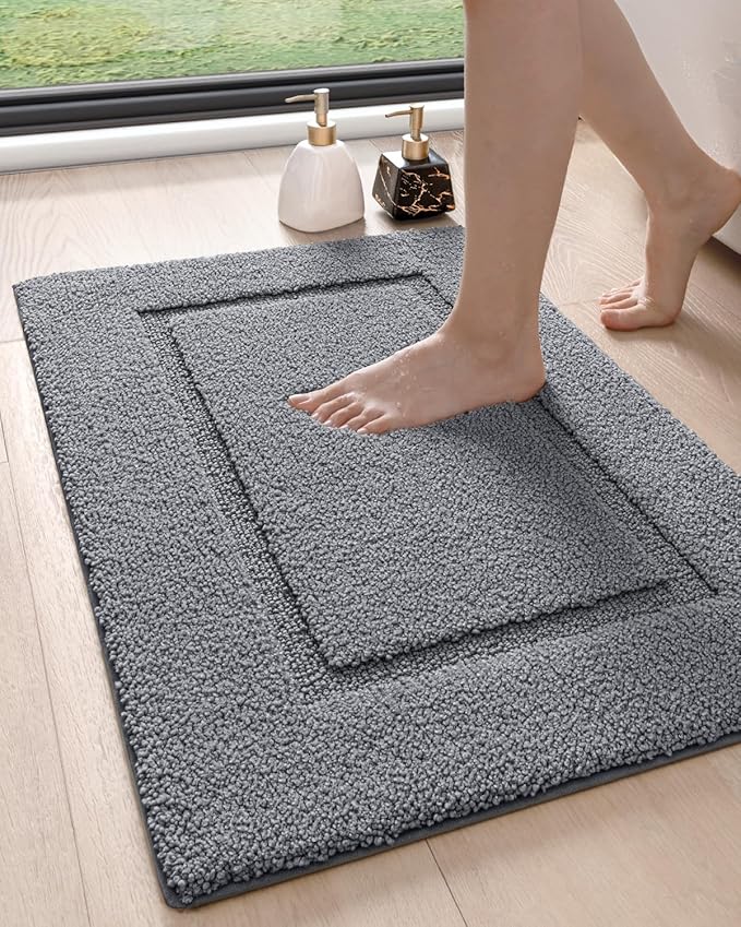 DEXI Bathroom Rugs 32x20, Washable Non Slip Bath Mat for Shower Floor, Absorbent Quick Dry Bathmat with Rubber Backing, Ultra Soft Plush Carpet for Tub, Grey