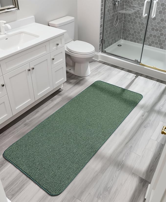 Bath Mat,Ultra Thin Bathroom Runner Rugs,Large Bath Mats for Bathroom,Quick Dry,Non-Slip,Machine Washable,Low Pile,Bath Rug,Shower Outside,Sink,Home Decor Accessories.Green,1'5"x4'11"（17x59inch）